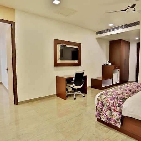 Royal Imperio Ξενοδοχείο Faridabad Εξωτερικό φωτογραφία