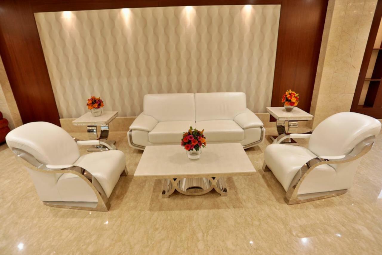 Royal Imperio Ξενοδοχείο Faridabad Εξωτερικό φωτογραφία
