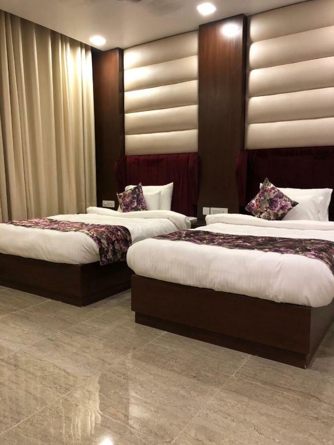 Royal Imperio Ξενοδοχείο Faridabad Εξωτερικό φωτογραφία