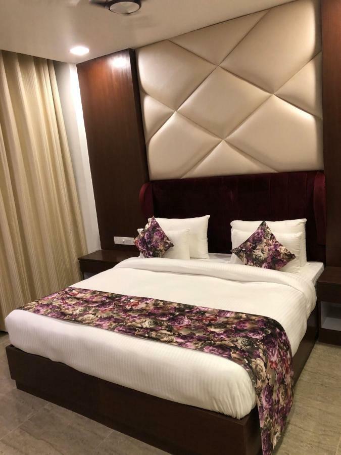Royal Imperio Ξενοδοχείο Faridabad Εξωτερικό φωτογραφία